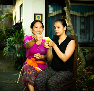 Offering Lesson by Nyoman